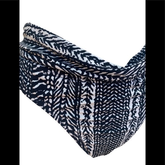 Robin Piccone swimsuit - Picture 4 of 6